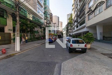 Apartamento à venda com 173m², 3 quartos e 2 vagasVista da Rua