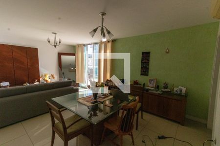 Sala de apartamento à venda com 3 quartos, 173m² em Icaraí, Niterói