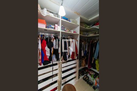 Apartamento à venda com 173m², 3 quartos e 2 vagasCloset da suíte 1