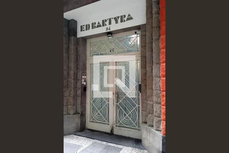 Studio à venda com 32m², 1 quarto e sem vagaFachada