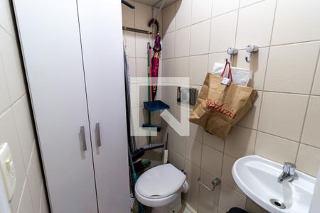 Apartamento à venda com 112m², 3 quartos e 2 vagasBanheiro de Serviço
