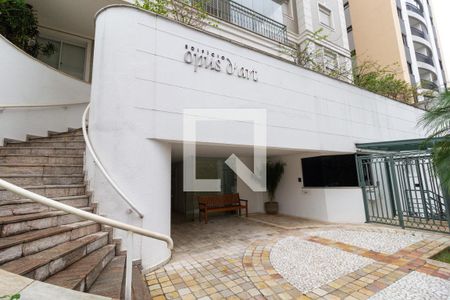 Apartamento à venda com 112m², 3 quartos e 2 vagasFachada e portaria