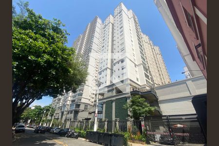 Apartamento à venda com 95m², 3 quartos e 2 vagasFachada