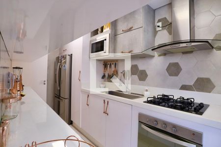 Apartamento à venda com 95m², 3 quartos e 2 vagasCozinha