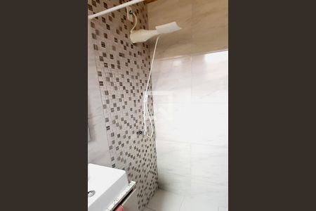 Casa de condomínio à venda com 200m², 2 quartos e 1 vaga Casa de condomínio à venda com 200m², 2 quartos e 1 vagaBanheiro da Suíte 1