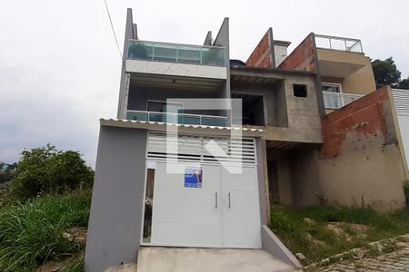 Casa de condomínio à venda com 200m², 2 quartos e 1 vaga Casa de condomínio à venda com 200m², 2 quartos e 1 vagaFachada da Casa