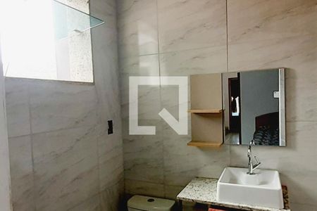 Banheiro da Suíte 1 de casa de condomínio para alugar com 2 quartos, 200m² em Tanque, Rio de Janeiro