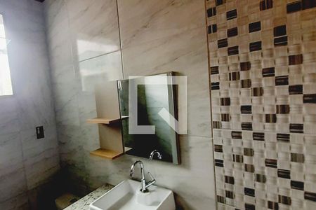 Banheiro da Suíte 1 de casa de condomínio para alugar com 2 quartos, 200m² em Tanque, Rio de Janeiro