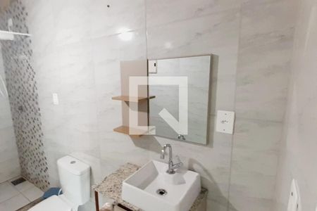 Casa de condomínio à venda com 200m², 2 quartos e 1 vaga Casa de condomínio à venda com 200m², 2 quartos e 1 vagaBanheiro da Suíte 2