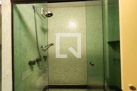 Apartamento à venda com 425m², 4 quartos e 1 vagaBanheiro da Suíte 3