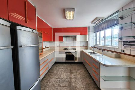 Apartamento à venda com 425m², 4 quartos e 1 vagaCozinha