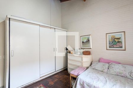 Casa à venda com 982m², 5 quartos e 4 vagas Casa à venda com 982m², 5 quartos e 4 vagasQuarto da suíte 3