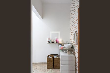 Casa à venda com 982m², 5 quartos e 4 vagas Casa à venda com 982m², 5 quartos e 4 vagasBanheiro