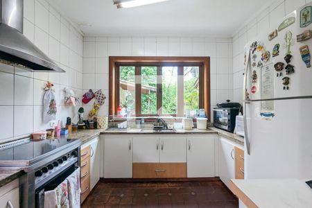 Casa à venda com 982m², 5 quartos e 4 vagas Casa à venda com 982m², 5 quartos e 4 vagasCozinha principal