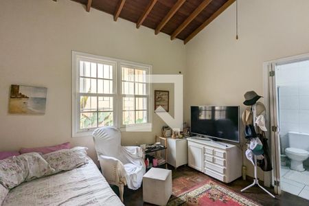 Casa à venda com 982m², 5 quartos e 4 vagas Casa à venda com 982m², 5 quartos e 4 vagasQuarto da suíte 3