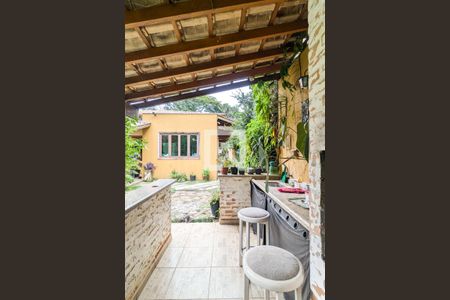 Casa à venda com 982m², 5 quartos e 4 vagas Casa à venda com 982m², 5 quartos e 4 vagasChurrasqueira