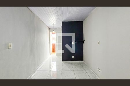 Casa para alugar com 54m², 1 quarto e 2 vagas Casa para alugar com 54m², 1 quarto e 2 vagasQuarto 1
