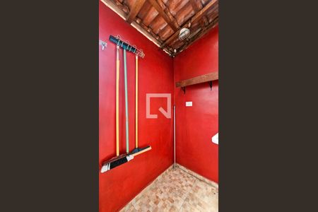 Casa para alugar com 54m², 1 quarto e 2 vagas Casa para alugar com 54m², 1 quarto e 2 vagasÁrea de Serviço