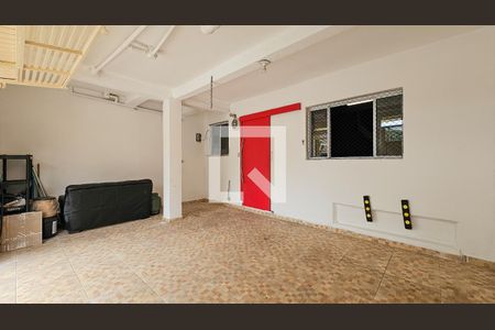 Casa para alugar com 54m², 1 quarto e 2 vagas Casa para alugar com 54m², 1 quarto e 2 vagasGaragem