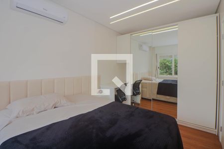 Quarto de apartamento à venda com 1 quarto, 46m² em São João, Porto Alegre