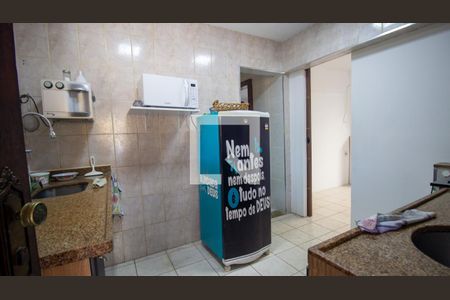 Casa de condomínio para alugar com 262m², 2 quartos e 4 vagasCozinha