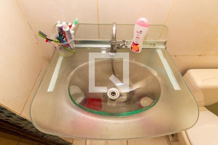 Casa à venda com 300m², 5 quartos e 1 vaga Casa à venda com 300m², 5 quartos e 1 vagaBanheiro