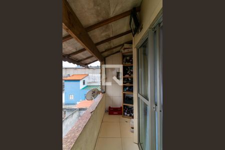 Casa à venda com 300m², 5 quartos e 1 vaga Casa à venda com 300m², 5 quartos e 1 vagaCasa 2 - Varanda da Sala