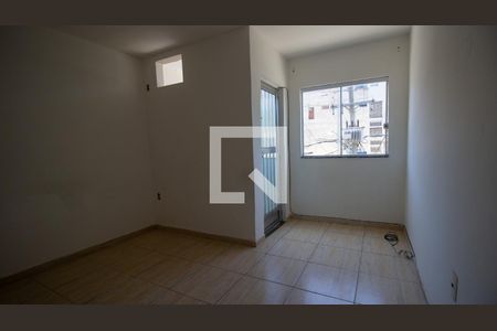 Quarto de casa para alugar com 1 quarto, 45m² em Vargem Grande, Rio de Janeiro