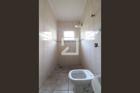 Casa à venda com 182m², 3 quartos e 4 vagasBanheiro da Suíte