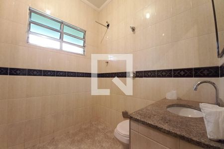Casa à venda com 182m², 3 quartos e 4 vagasBanheiro