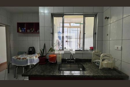 Apartamento à venda com 100m², 2 quartos e sem vagaCozinha