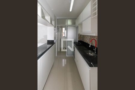 Apartamento para alugar com 74m², 2 quartos e 2 vagasCozinha