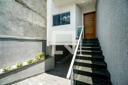 Casa à venda com 150m², 3 quartos e 4 vagasEntrada