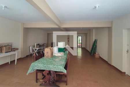 Apartamento à venda com 81m², 2 quartos e 1 vaga Apartamento à venda com 81m², 2 quartos e 1 vagaÁrea comum - Salão de festas