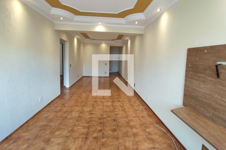 Apartamento à venda com 81m², 2 quartos e 1 vaga Apartamento à venda com 81m², 2 quartos e 1 vagaSala de Jantar