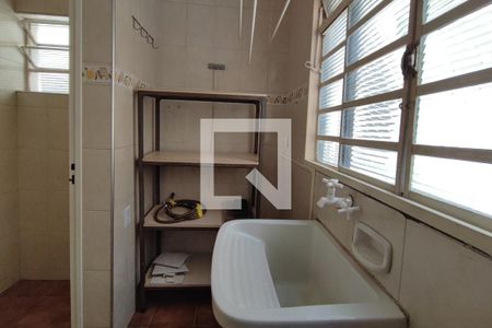 Apartamento à venda com 81m², 2 quartos e 1 vaga Apartamento à venda com 81m², 2 quartos e 1 vagaÁrea de Serviço
