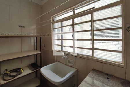 Apartamento à venda com 81m², 2 quartos e 1 vaga Apartamento à venda com 81m², 2 quartos e 1 vagaÁrea de Serviço