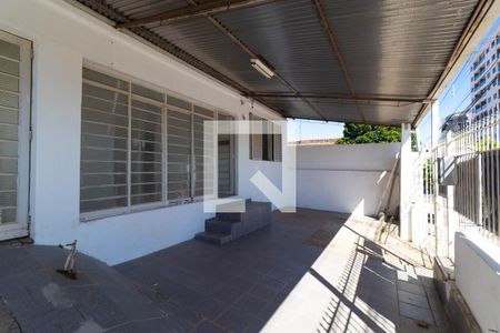 Casa à venda com 170m², 3 quartos e 2 vagas Casa à venda com 170m², 3 quartos e 2 vagasGaragem