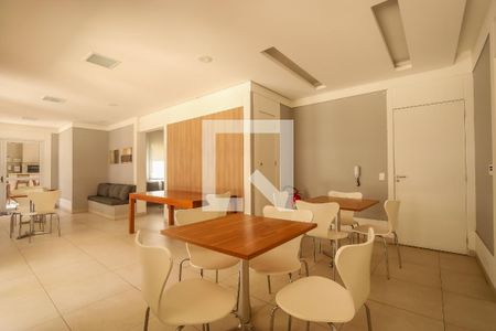 Apartamento para alugar com 51m², 2 quartos e 1 vaga Apartamento para alugar com 51m², 2 quartos e 1 vagaÁrea comum - Salão de festas
