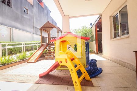 Apartamento para alugar com 51m², 2 quartos e 1 vaga Apartamento para alugar com 51m², 2 quartos e 1 vagaÁrea comum - Playground