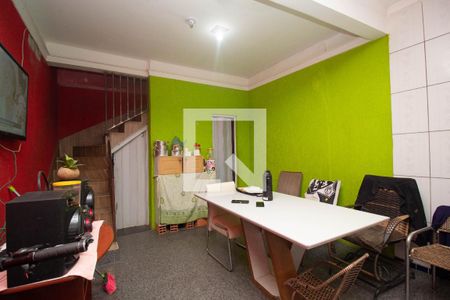 Sala/Cozinha de casa para alugar com 2 quartos, 72m² em Vila Zat, São Paulo