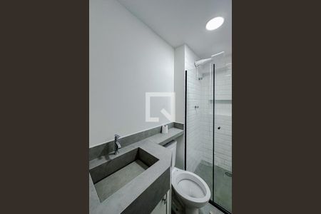 Banheiro de apartamento para alugar com 2 quartos, 45m² em Vila Clementino, São Paulo