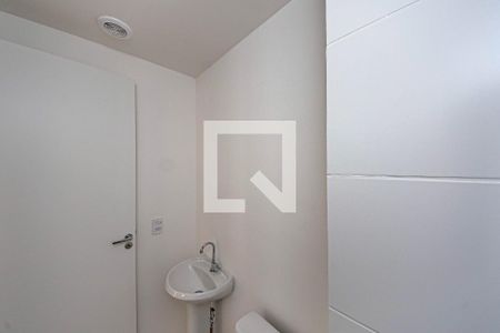 Apartamento para alugar com 37m², 2 quartos e sem vagaBanheiro
