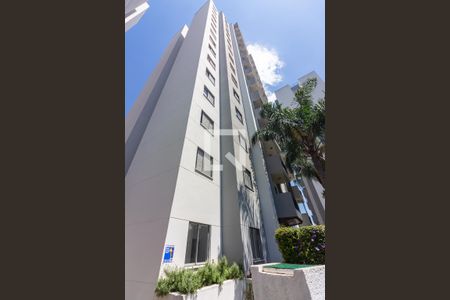 Apartamento à venda com 56m², 2 quartos e 1 vagaFachada