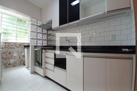Apartamento à venda com 75m², 2 quartos e 2 vagasCozinha