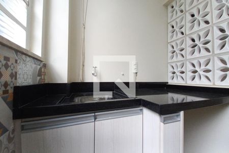 Apartamento à venda com 75m², 2 quartos e 2 vagasÁrea de Serviço