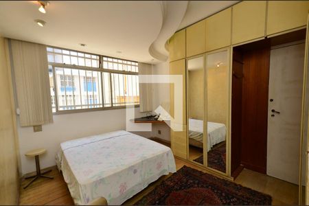 Apartamento para alugar com 290m², 5 quartos e 4 vagasQuarto4/ suite