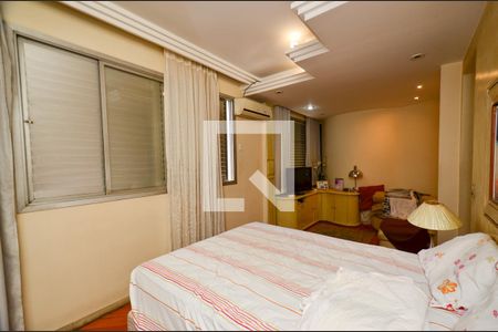 Apartamento para alugar com 290m², 5 quartos e 4 vagasQuarto2/ suite