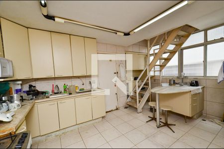 Apartamento para alugar com 290m², 5 quartos e 4 vagasCozinha