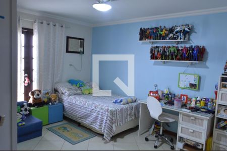 Casa de condomínio à venda com 450m², 3 quartos e 2 vagasSuíte 2